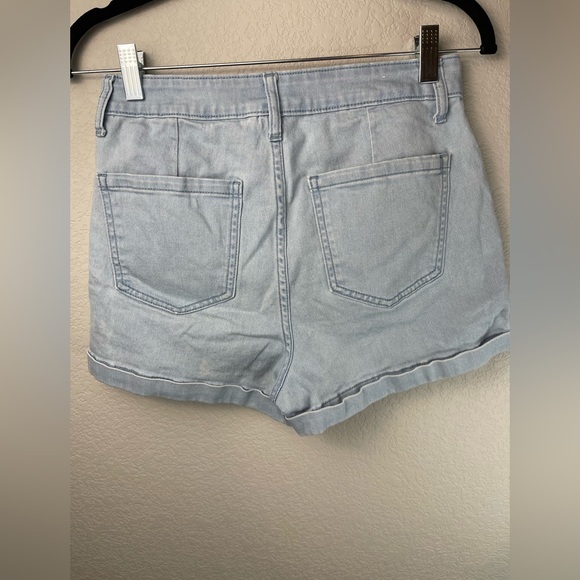 FOREVER 21 JEAN SHORTS - Picture 2 of 6
